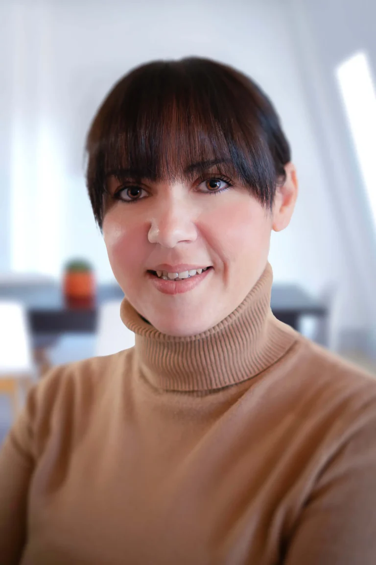 Francesca Capri, Account Manager & Business Developer